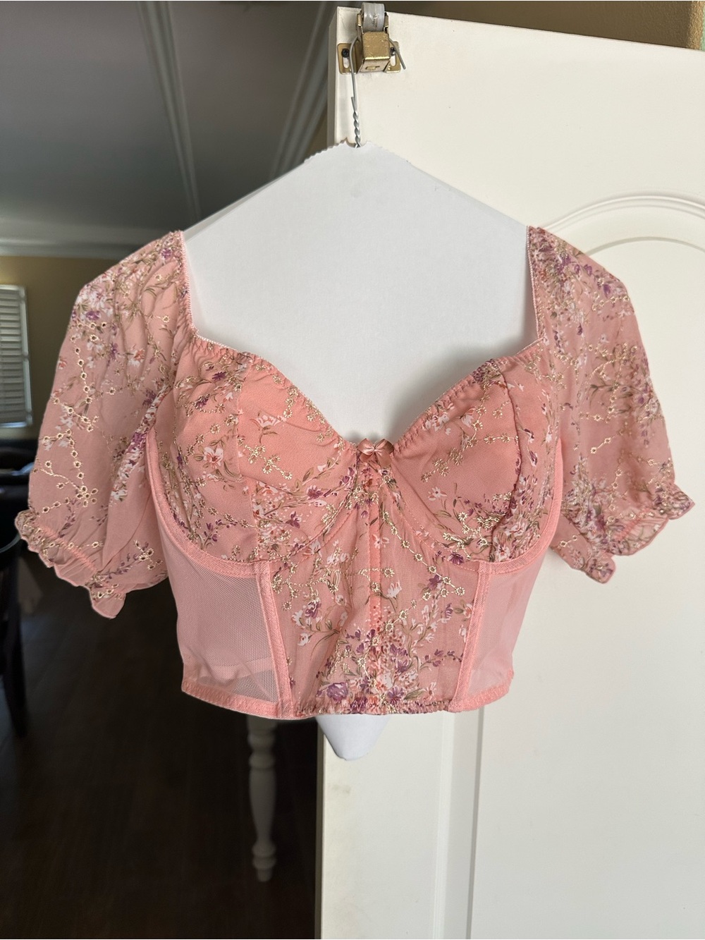 Embroidered Pink Puff-Sleeve Crop Top